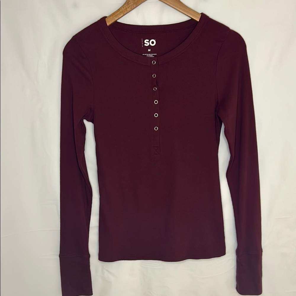 SO Burgundy Ribbed Henley Long Sleeve Top Women’s Medium Cotton Blend Stretch